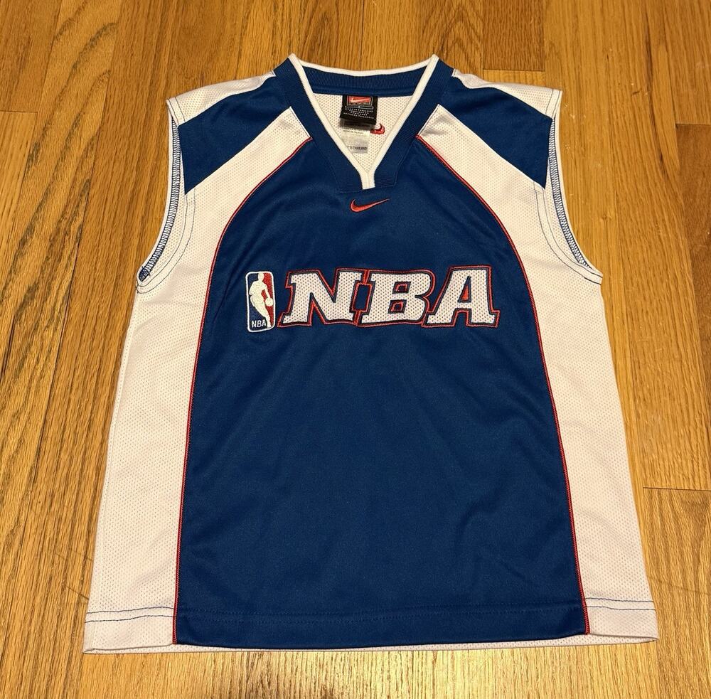 Nike NBA Vintage Jersey Vest Basketball Size Boys 6 M Shirt Navy Blue Red Retro